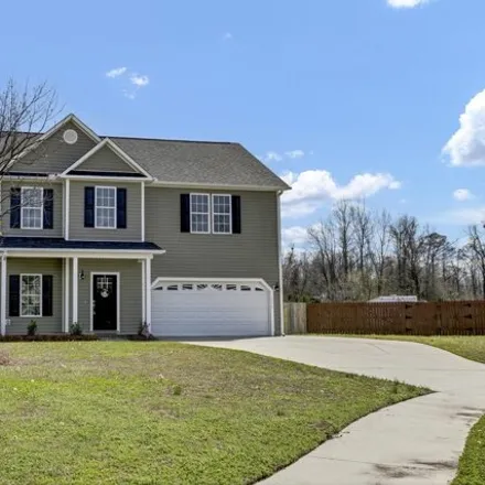 Buy this 4 bed house on 191 Dukes Lake Circle in Richlands, NC 28574