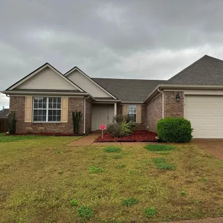Buy this 3 bed house on 10257 Needle Pine Drive in Shelby County, TN 38016