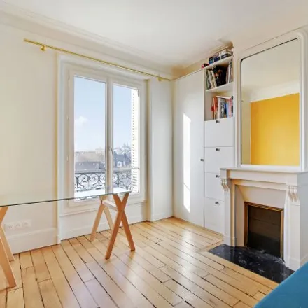 Image 7 - Paris, 10th Arrondissement, IDF, FR - Apartment for rent
