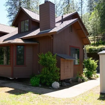 Buy this 4 bed house on Flint Creek Road in Shasta County, CA 96089