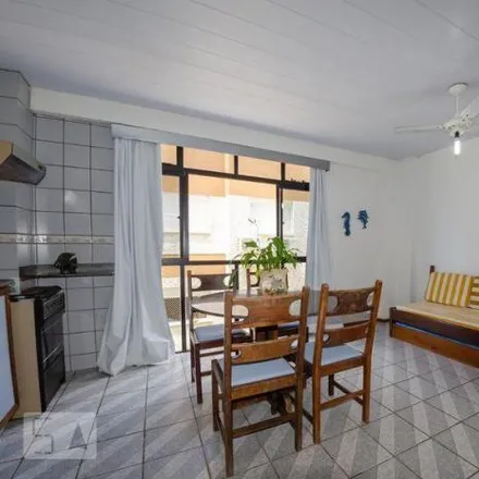Rent this 1 bed apartment on Buono Beach Restaurante in Rua Clorinda Ventimiglia 180, Cachoeira do Bom Jesus