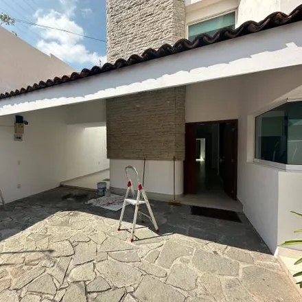 Buy this 3 bed house on Calle Guayaquil 2772 in Jardines de Providencia, 44630 Guadalajara