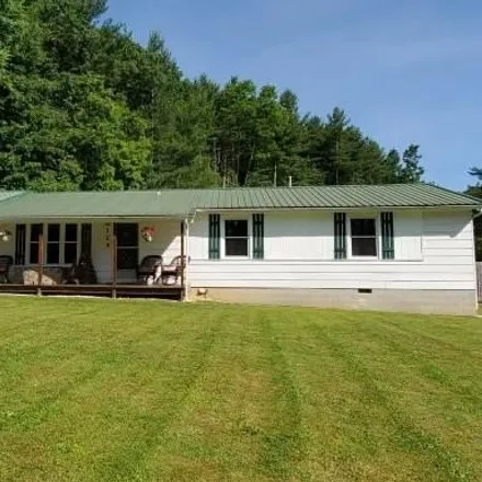 Buy this 3 bed house on 109 Pauline Drive in Raleigh County, WV 25918