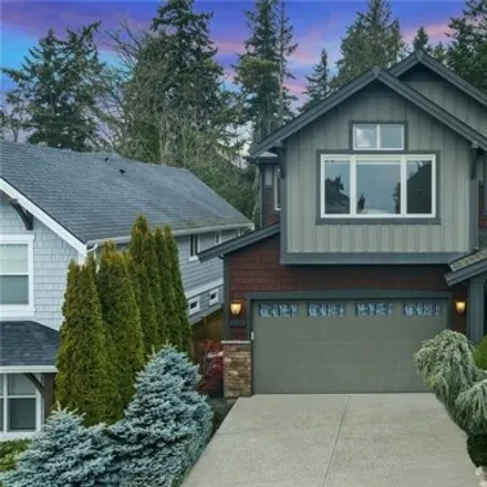 Buy this 4 bed house on 8164 Northeast 117th Place in Kirkland, WA 98034