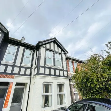 Rent this 6 bed duplex on 78 Flat A-B Stafford Road in Southampton, SO15 5ED