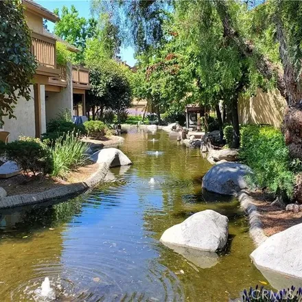 Image 6 - 480-488 Orange Blossom, Irvine, CA 92618, USA - Apartment for rent