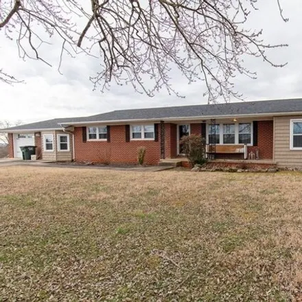 Buy this 3 bed house on 585 Turntable Road in Sparta, White County