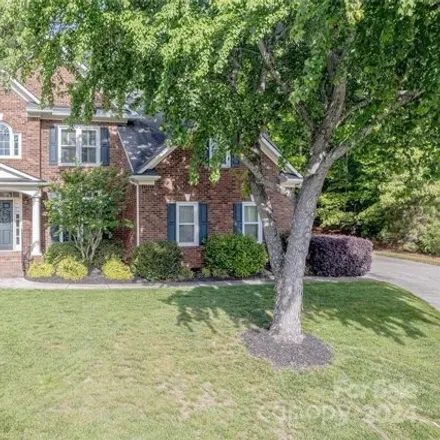 Buy this 6 bed house on 3305 Danhill Place in Matthews, NC 28105