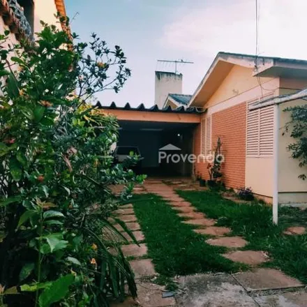 Buy this 4 bed house on Rua 105 in Setor Sul, Goiânia - GO