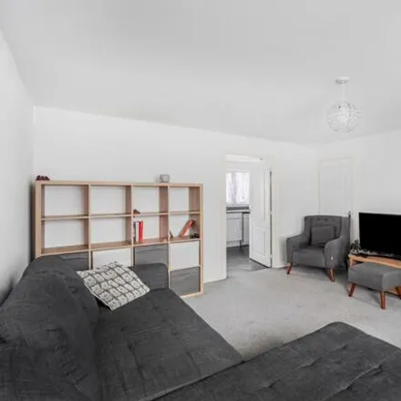 Image 4 - Forrest Shaw, Swanscombe, DA10 1AF, United Kingdom - Duplex for rent