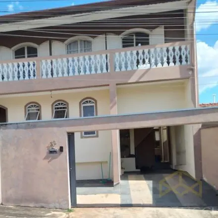 Buy this 4 bed house on Rua Benedicto de Lima in Campinas, Campinas - SP