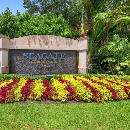Buy this 3 bed house on 5176 Foxpointe Circle in Delray Beach, FL 33445