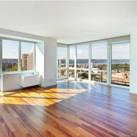 Image 2 - 3621 Henry Hudson Parkway West, New York, NY 10463, USA - Condo for sale