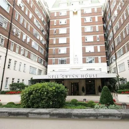 Rent this 1 bed room on Nell Gwynn House in 55-57 Sloane Avenue, London