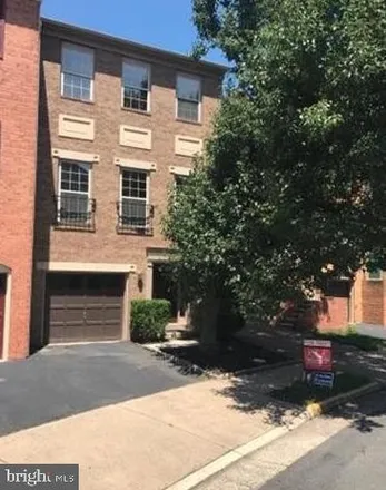 Rent this 3 bed townhouse on 44030 Gala Circle in Ashburn, VA 20147