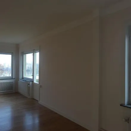 Rent this 4 bed apartment on Grillska Brödboden in Stortorget, 111 29 Stockholm