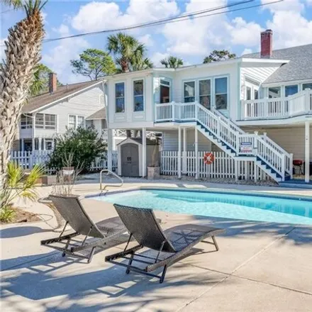 Buy this 6 bed house on 501 12th Street in Tybee Island, Chatham County