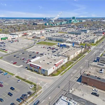 Image 7 - Walmart Supercentre, 1115 Barton Street E. Barton Street East, Hamilton, ON L8H 2V2, Canada - Apartment for rent