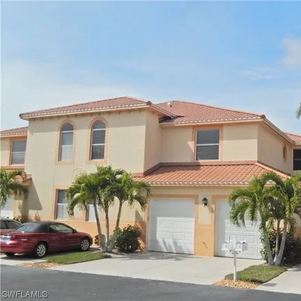 Image 1 - 15560 Bellamar Circle, Fort Myers Beach, Lee County, FL 33908, USA - Condo for sale