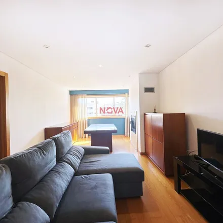 Rent this 2 bed apartment on Rua Isolina Costa Lima in 4465-055 Matosinhos, Portugal
