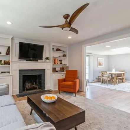 Rent this 3 bed house on 40 Grove Street in Amagansett, East Hampton
