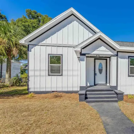 Buy this 4 bed house on 1100 West la Rua Street in Pensacola, FL 32501