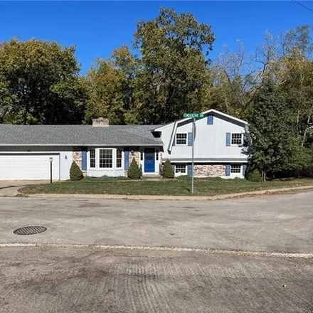 Image 3 - 18 Timberline Drive, Warrensburg, MO 64093, USA - House for sale