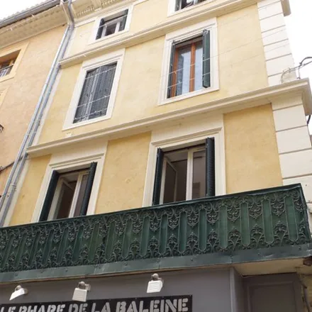 Image 3 - 5 Avenue Charles de Gaulle, 84100 Orange, France - Apartment for rent