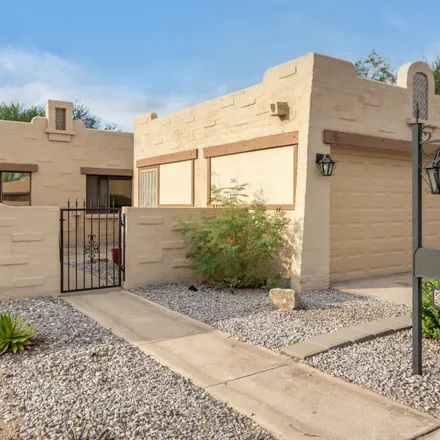 Buy this 3 bed townhouse on 8311 North Midnight Way in Pima County, AZ 85741