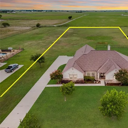 Buy this 5 bed house on 111 Petes Lane in Ponder, Denton County