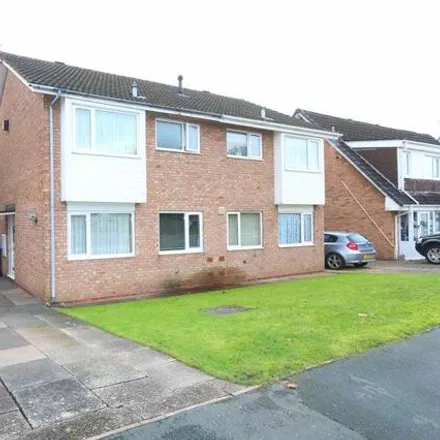 Buy this 3 bed duplex on Amberley Green in Sandwell, B43 5TJ