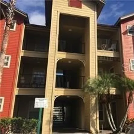 Rent this 2 bed condo on Vista Largo Circle in Kissimmee, FL 34741