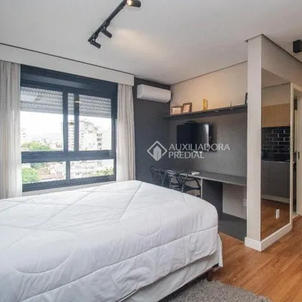 Rent this 1 bed apartment on Imóveis Abech in Avenida Loureiro da Silva, Historic District