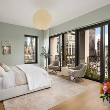 Image 6 - 39-35 23rd Street, New York, NY 11101, USA - Condo for sale