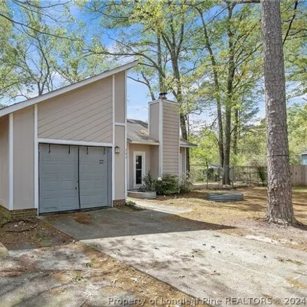 Image 3 - 799 Mayflower Court, Fayetteville, NC 28314, USA - House for sale