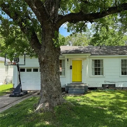 Buy this 2 bed house on 447 Waller Avenue in Waller, Bossier City