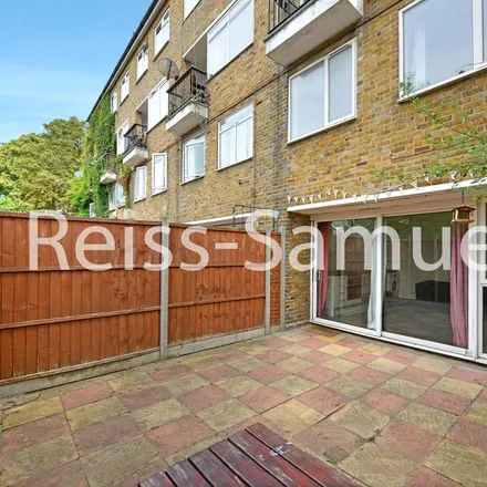 Image 6 - St Wilfrid and Apos's, Lorrimore Road, London, SE17 3LZ, United Kingdom - Townhouse for rent
