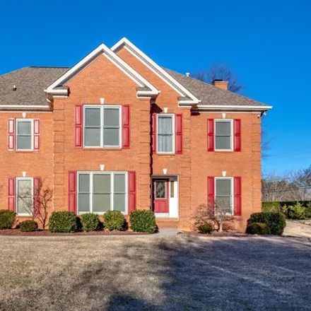 Buy this 5 bed house on 606 Deanwood Lane in Farragut, TN 37934