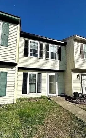 Rent this 2 bed townhouse on 11 Peachtree Court in Portsmouth, VA 23703