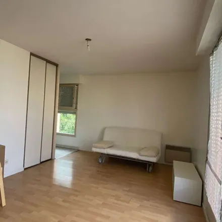 Rent this 1 bed apartment on 68 Grande Rue in 91290 Arpajon, France