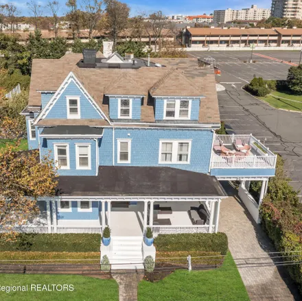 Image 1 - 99 South Lake Drive, Long Branch, NJ 07740, USA - House for sale