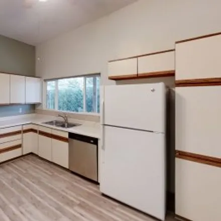Rent this 3 bed apartment on 8627 North Aspen Avenue in Mesaland, Tucson