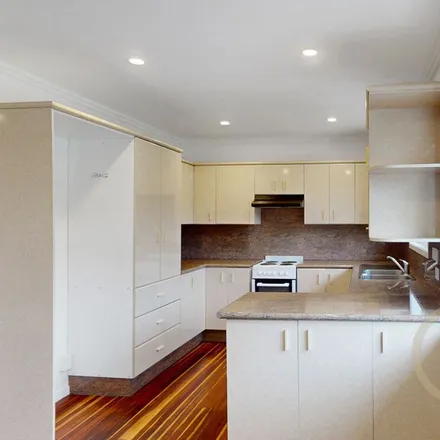 Image 3 - 8 Silvertop Street, Keperra QLD 4054, Australia - Apartment for rent