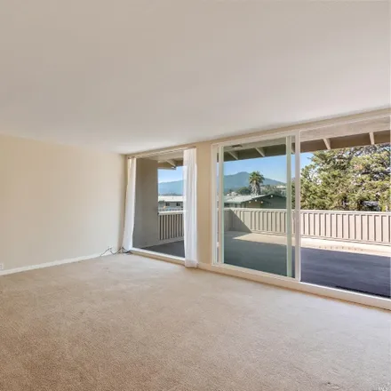 Image 7 - 5 Andrew Drive, Bel Aire, Tiburon, CA 94920, USA - Condo for rent