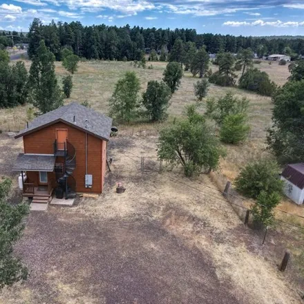 Buy this 1 bed house on 621 Woodland Road in Pinetop-Lakeside, Navajo County