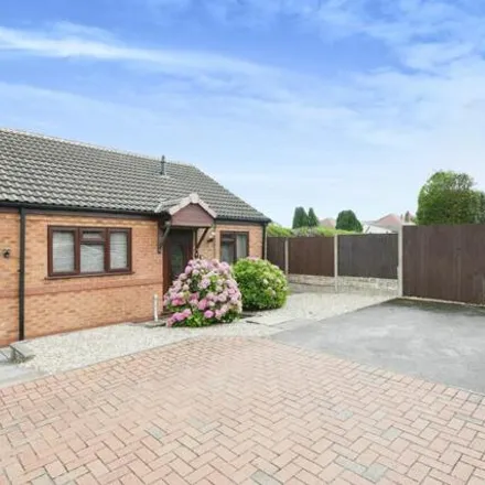 Buy this 2 bed house on Whitney Close in Mansfield Woodhouse, NG19 0NJ