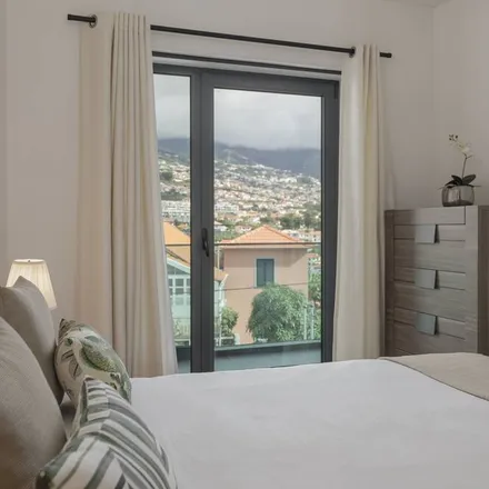 Rent this 2 bed apartment on Alameda da Histiria de Portugal in 9050-401 Funchal, Madeira