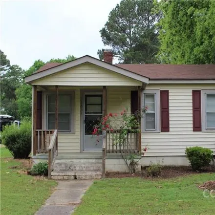 Buy this 2 bed house on 13665 Outlet Road in Stanly County, NC 28128