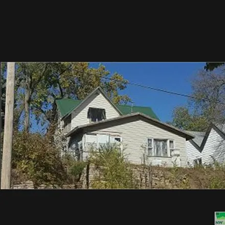 Buy this 4 bed house on 1863 West 2nd Street in Sioux City, IA 51103