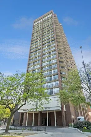 Buy this 2 bed condo on The Waterford in 4170-4180 North Marine Drive, Chicago
